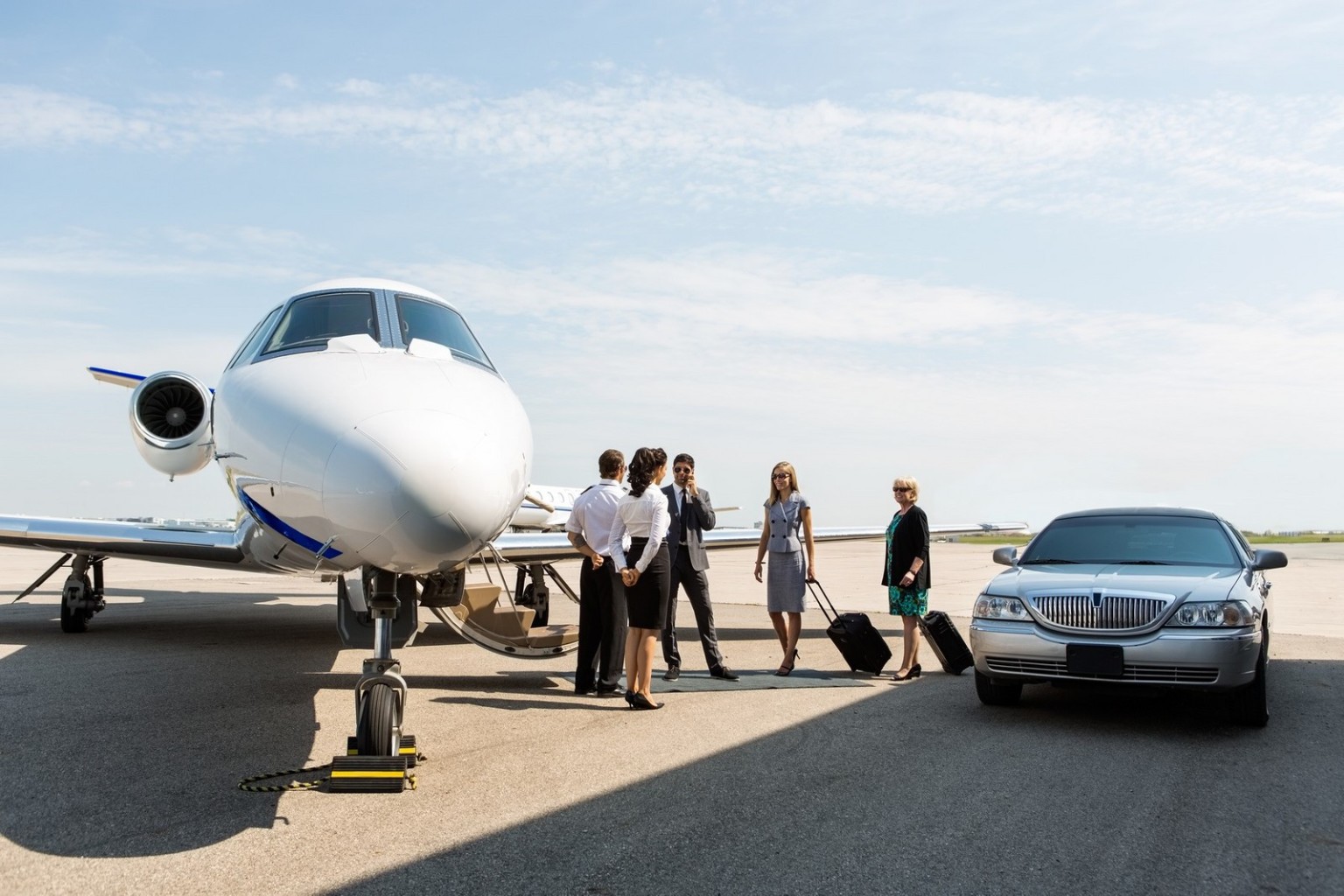 private-jet-charter-green-bay-to-indianapolis-aircraft-hire-mercury