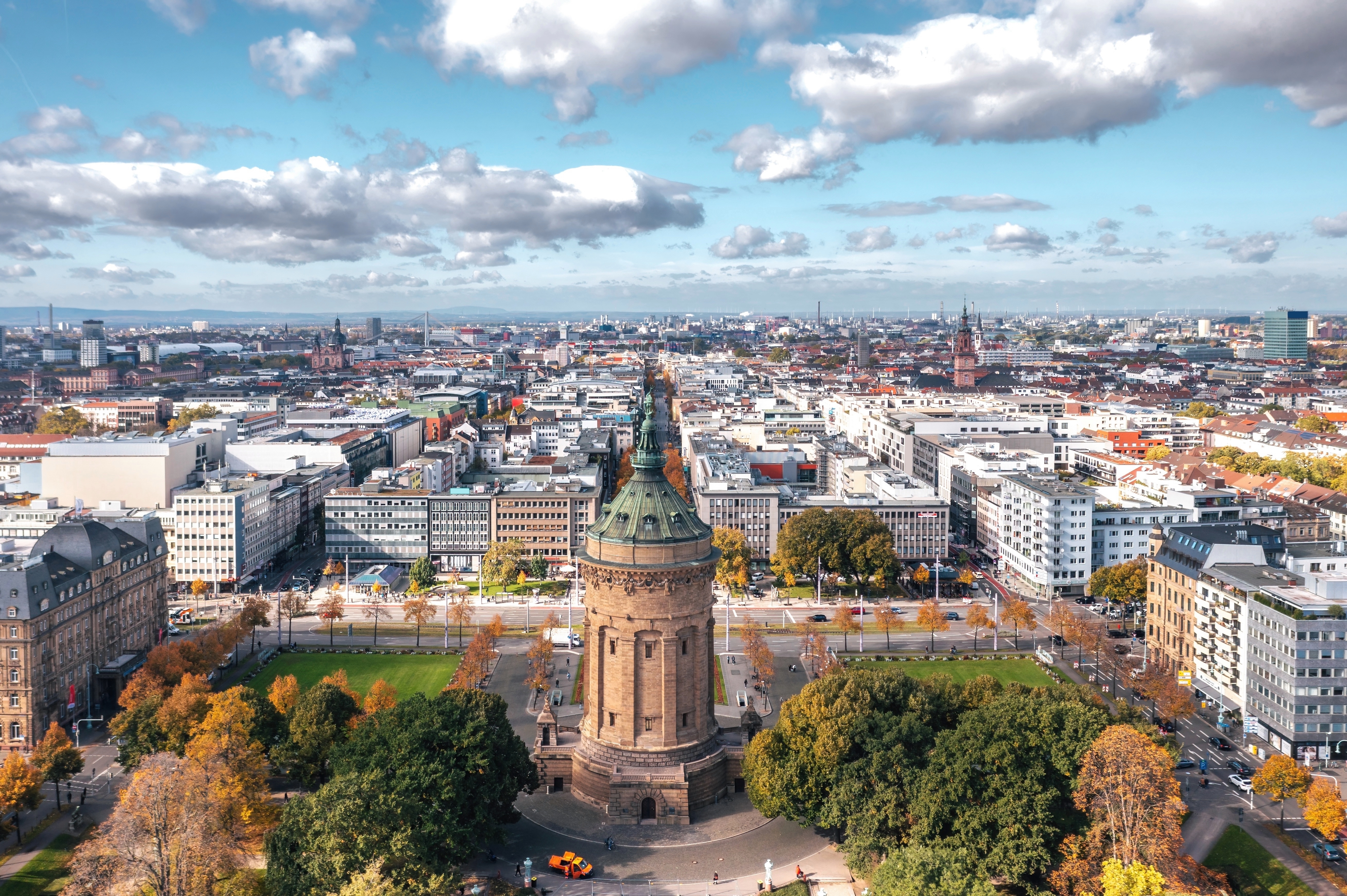 Left germany. Мангейм Германия. Мангейм зимой. Мангейм. Мангейм обои для рабочего.