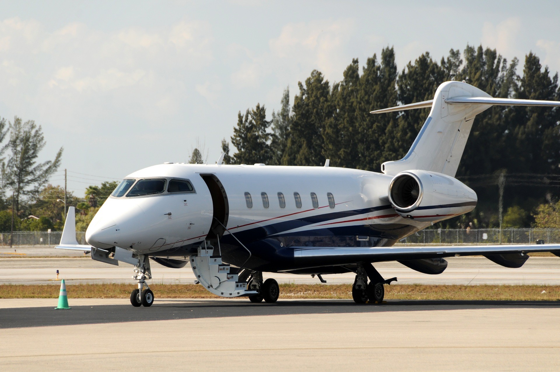 Private Jet to the Women’s U19 Euro Championship